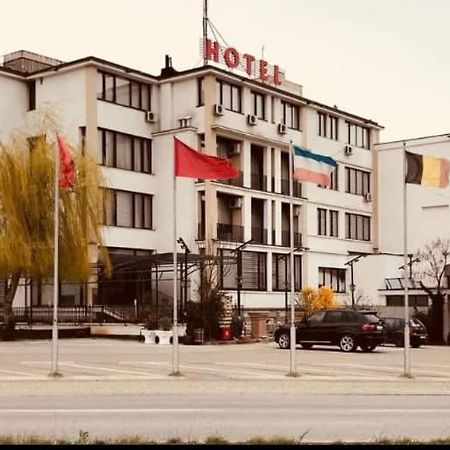 Hotel Ok Prizren Extérieur photo