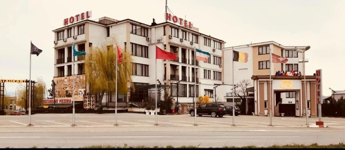 Hotel Ok Prizren Extérieur photo