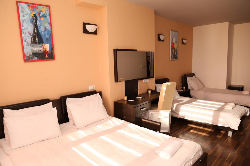 Hotel Ok Prizren Extérieur photo
