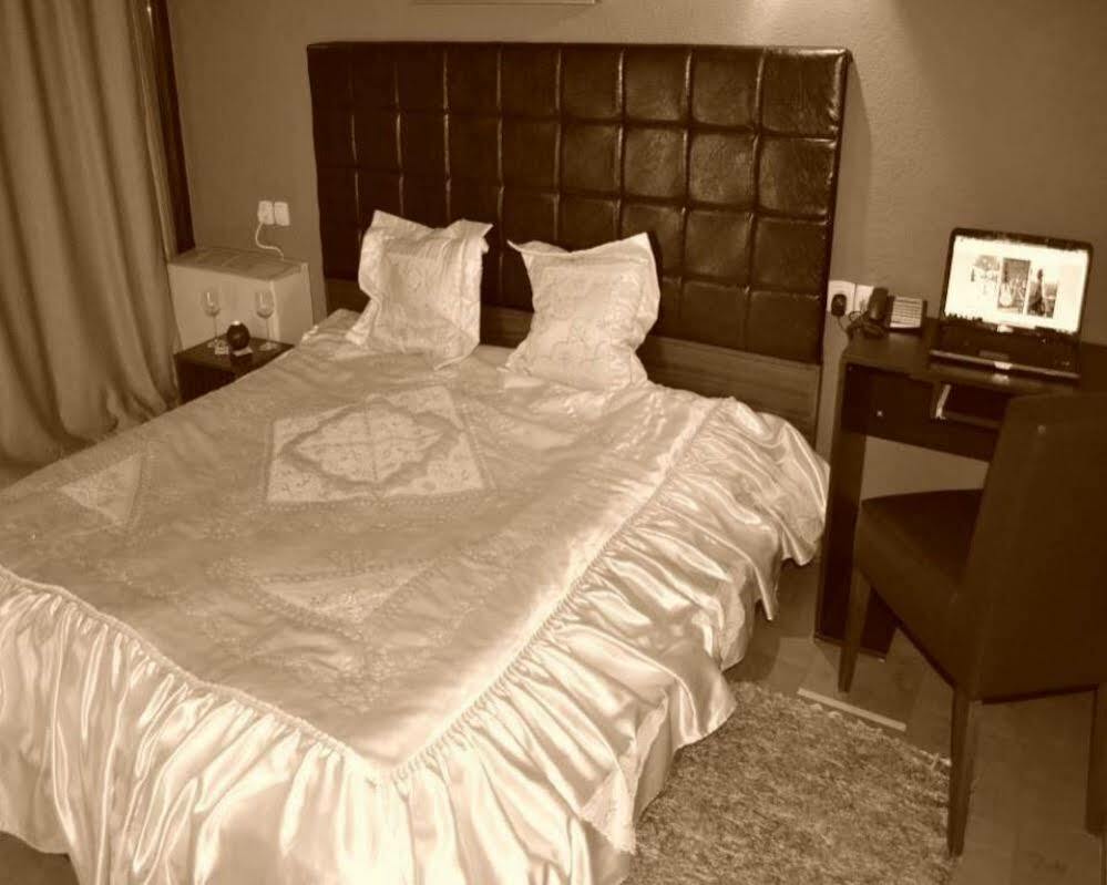 Hotel Ok Prizren Extérieur photo